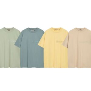 SS22 is a light T-shirts by the Fear of God Essentials